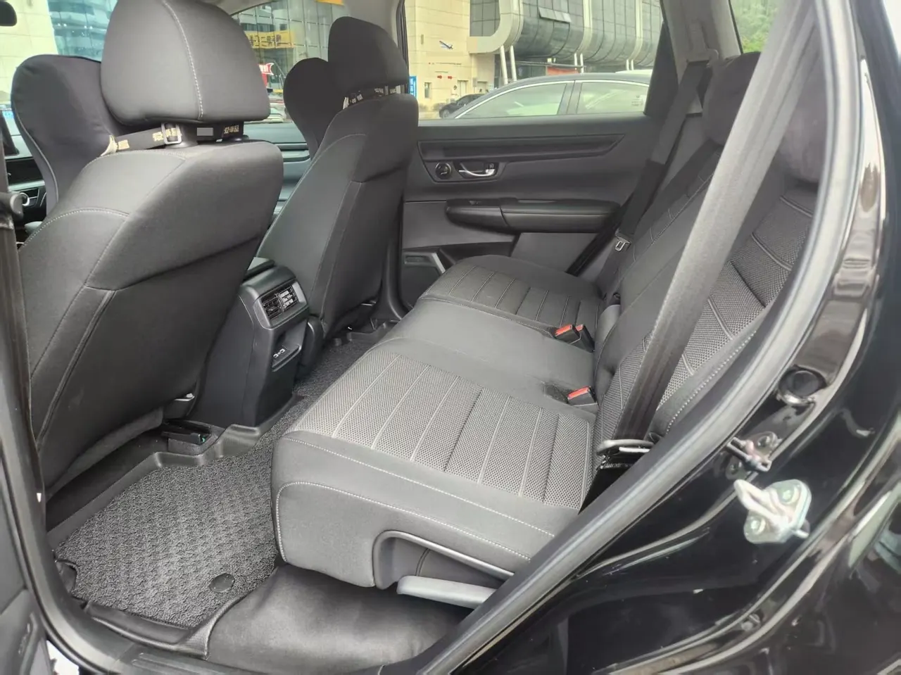 Honda 2023 CR-V 1.5T Stepless 240TURBO Two-Drive Enliveness Edition Automatic Gear 3