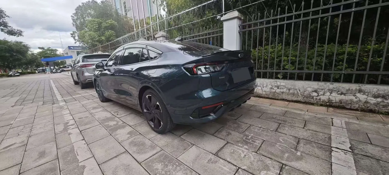 Ford 2023 Mondeo HYBRID 1.5T stepless ST-Line automatic gear 2