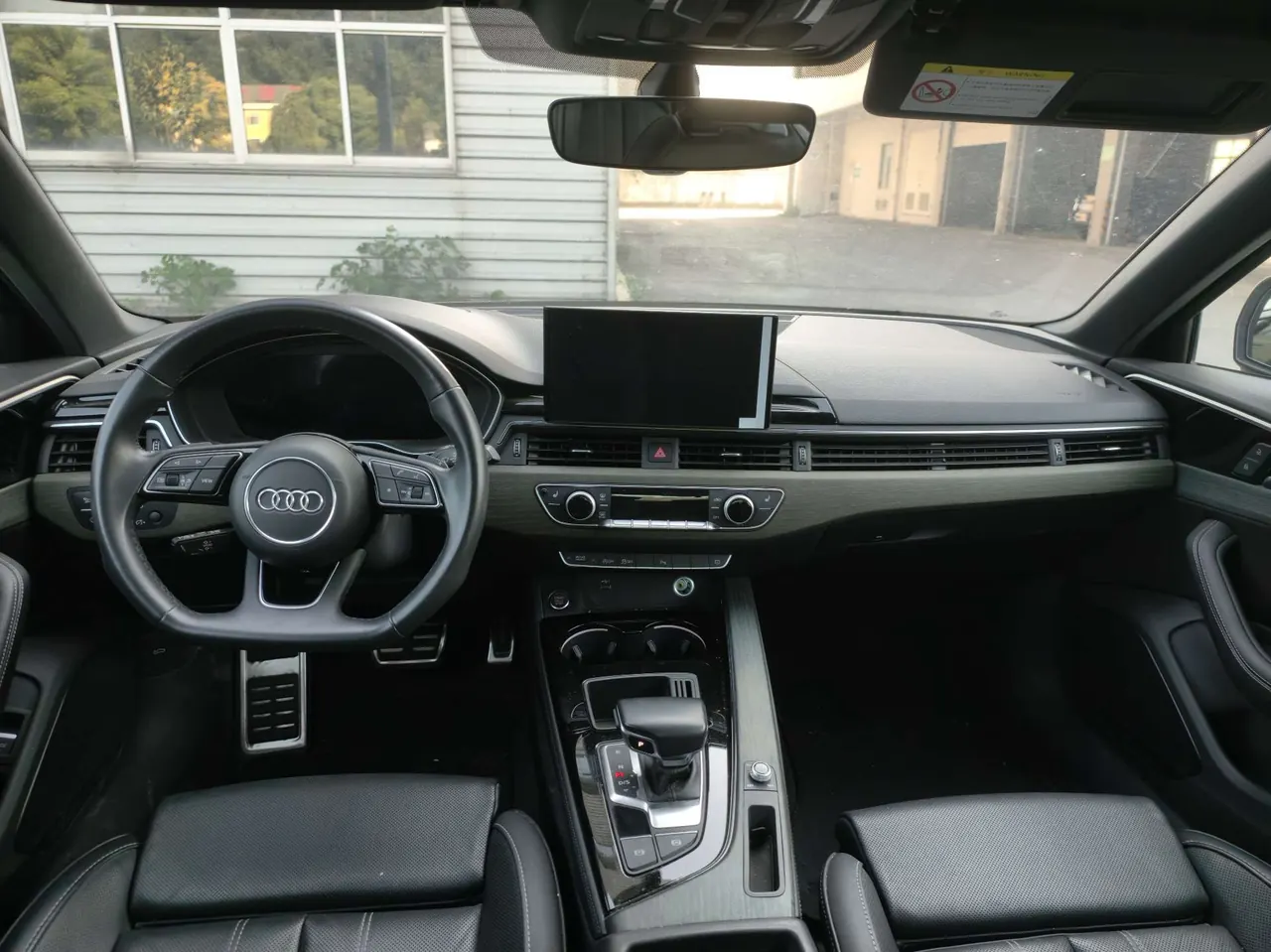 Audi 2023 A4L 2.0TFSI 40TFSI Deluxe Dynamic Automatic 6
