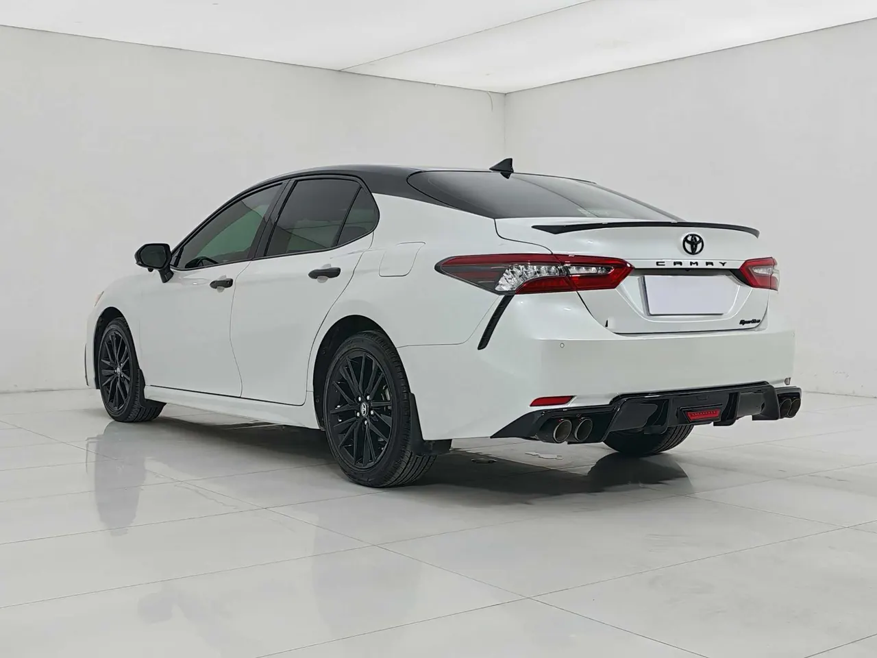 Toyota 2023 Camry 2.0S Stepless Knight Edition Automatic Gear 4