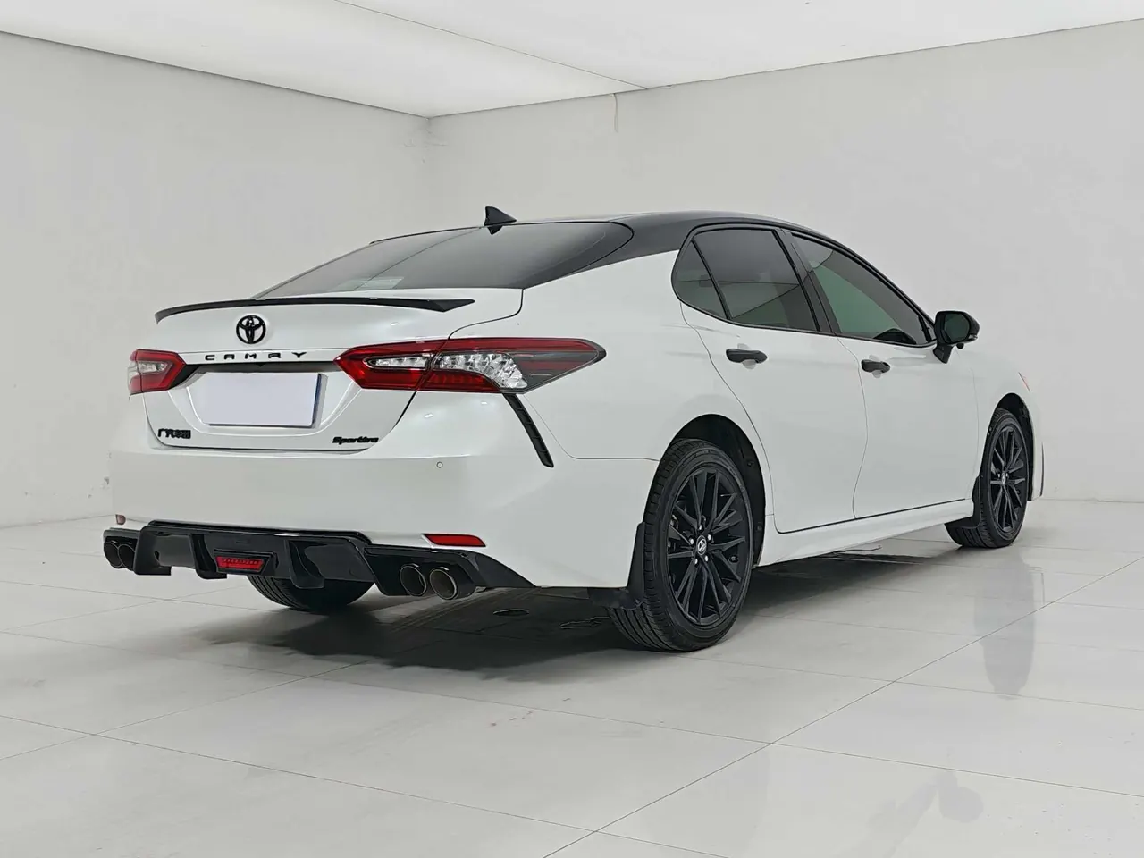 Toyota 2023 Camry 2.0S Stepless Knight Edition Automatic Gear 6