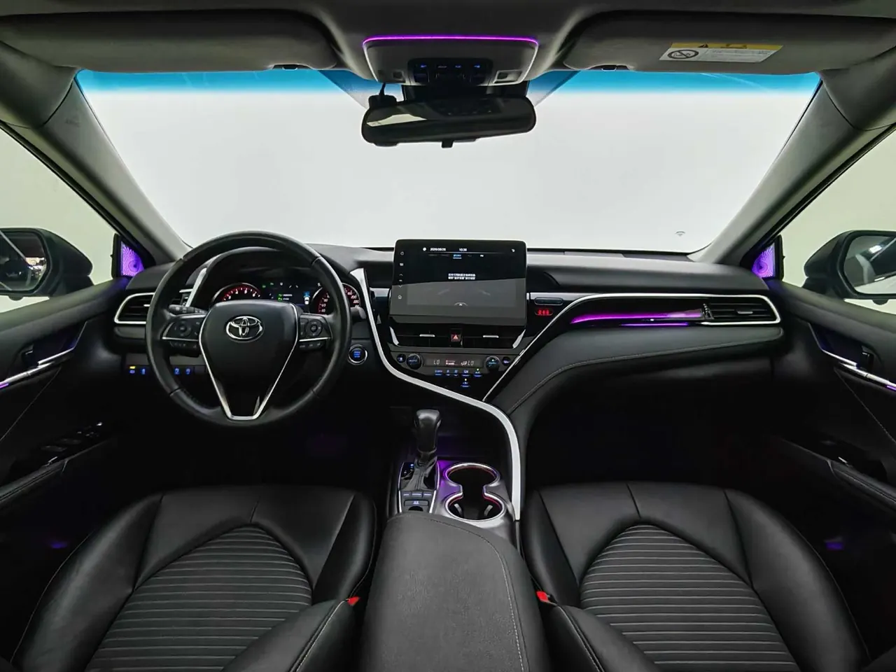 Toyota 2023 Camry 2.0S Stepless Knight Edition Automatic Gear 9