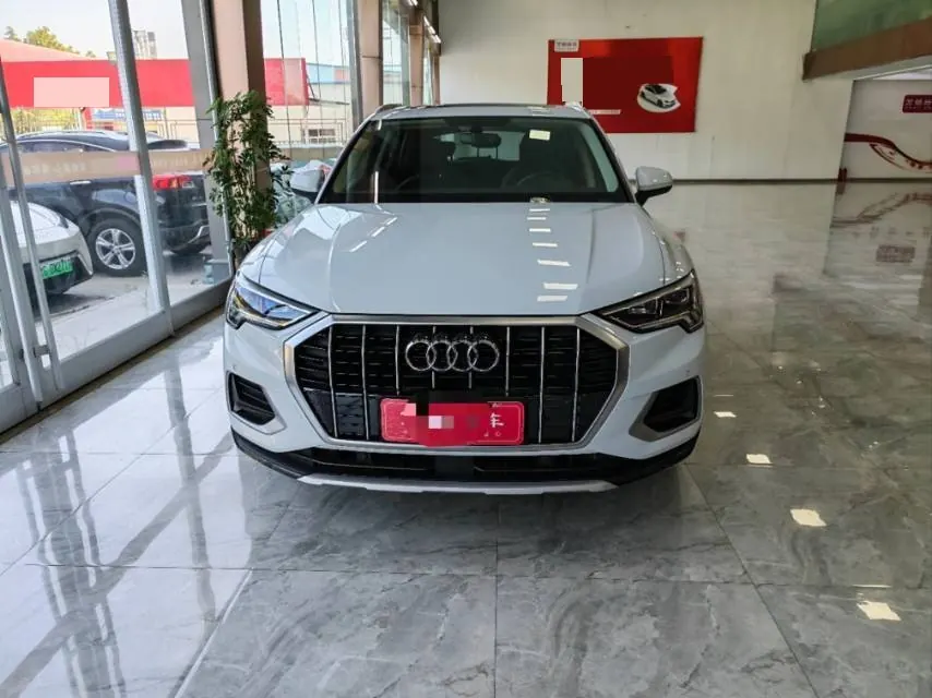 Audi 2020 Q3 1.4TFSI 35TFSI Enterprising and Elegant Automatic Gear 2