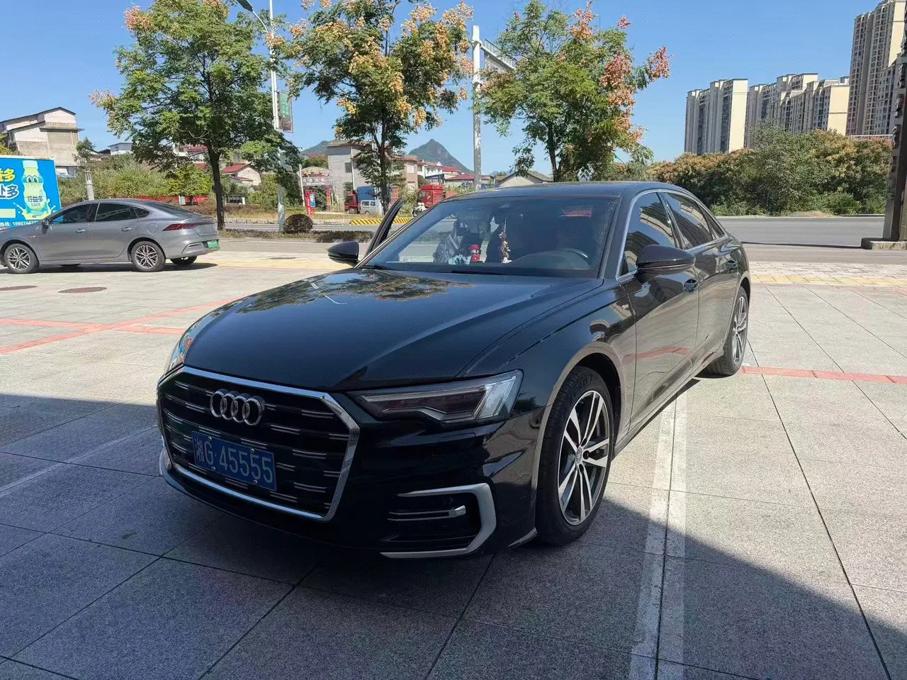 Open image lightbox: Audi 2023 A6L 2.0TFSI 40TFSI Deluxe Dynamic Automatic
