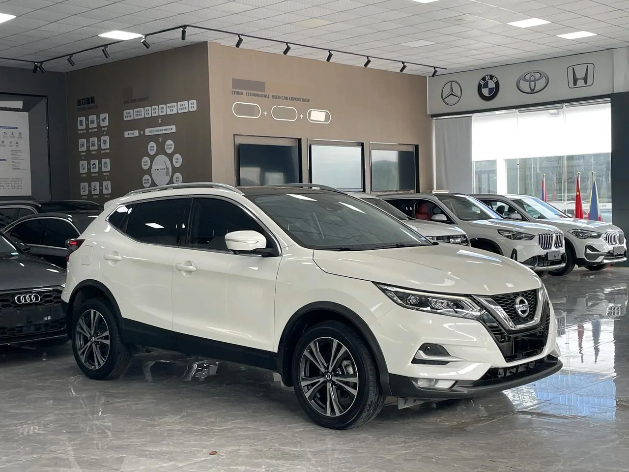 Nissan 2022 Xiao Ke 2.0 Stepless XV Prem Deluxe Edition Automatic Gear 3