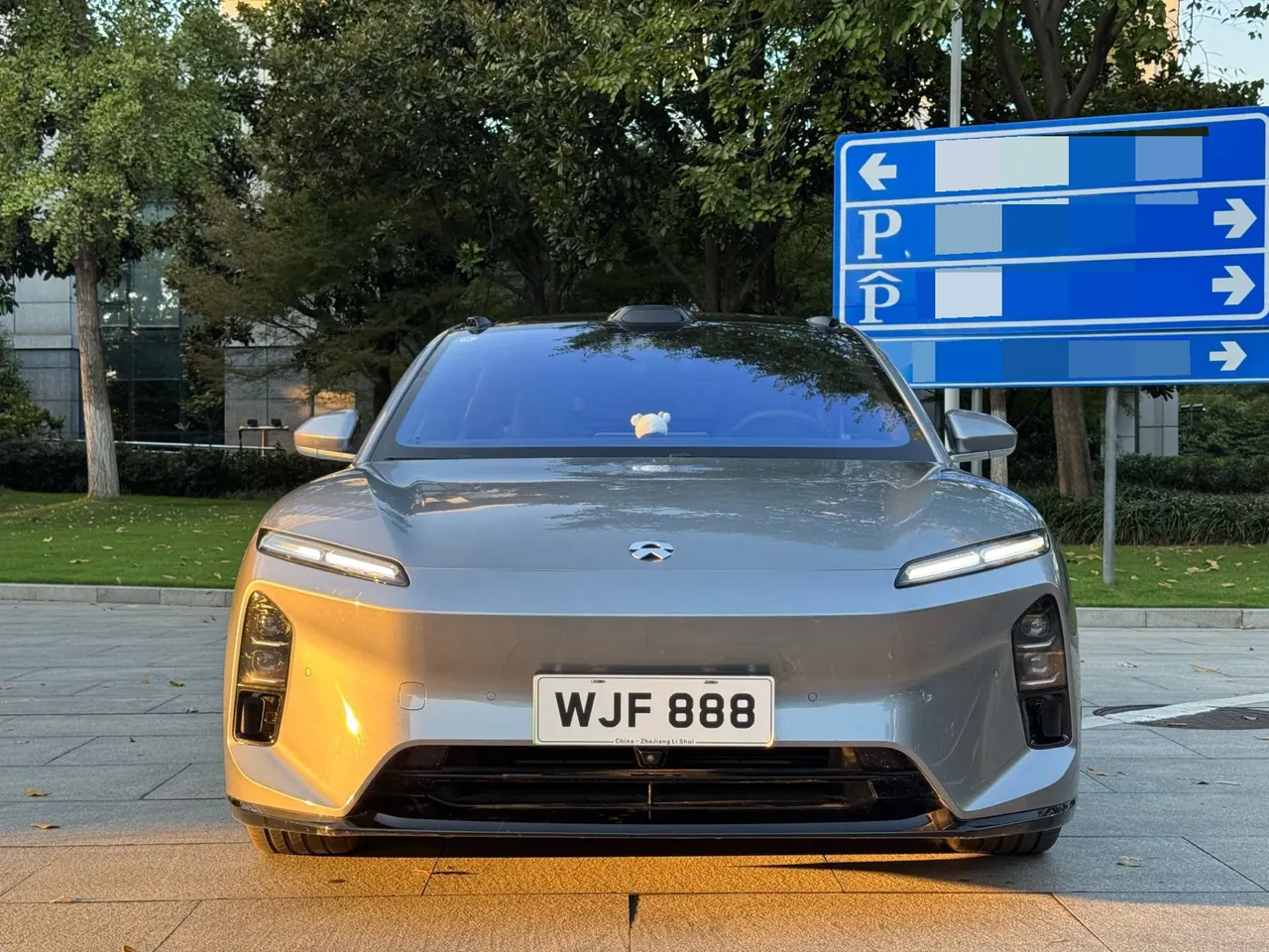 NIO 2025 ET5 75kWh automatic transmission 2