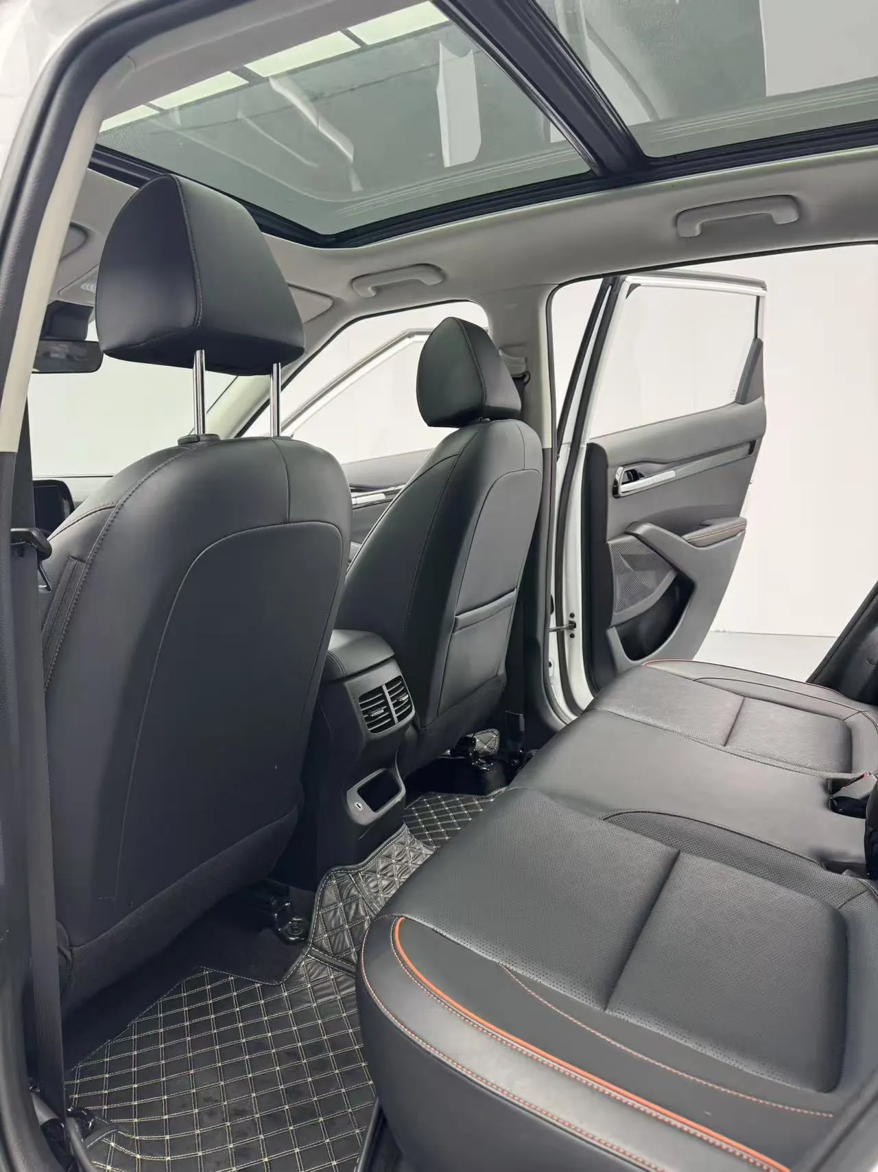 Kia 2023 Setus 1.5 Stepless Deluxe Edition Automatic Transmission 10