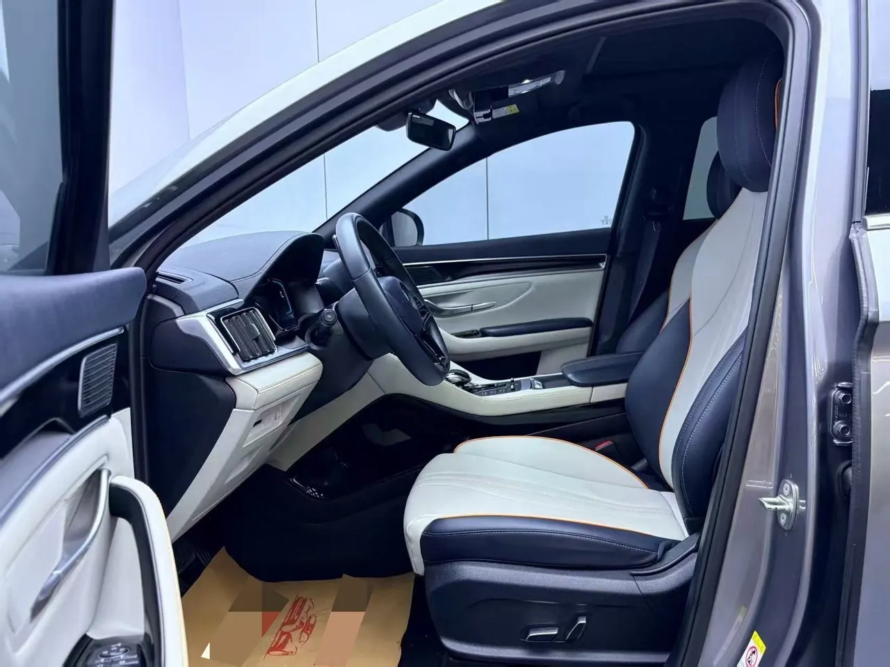 BYD Song PLUS New Energy 2025 Song PLUS DM-i 1.5 Stepless Smart Driving Edition 112KM Honorable Automatic Gear 5