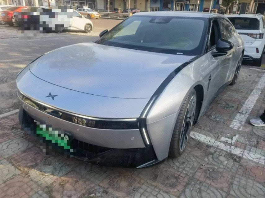 Открыть галерею: Xpeng 2025 P 7 750 4-wheel drive Pengyi Ultra automatic gear