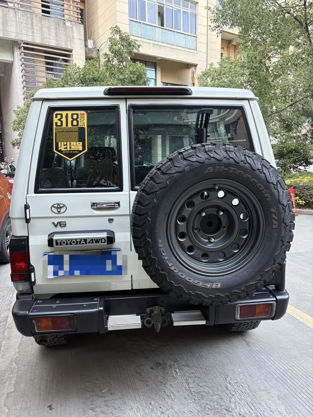 Toyota Land Cruiser (Imported) 2020 Land Cruiser 4.0 Middle East Manual 5