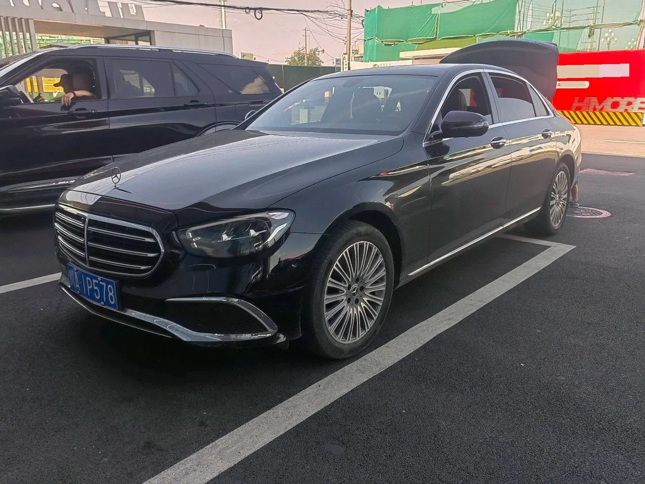 Open image lightbox: Mercedes Benz E-Class 2022 E 300 L 2.0T Sports Luxury (Change 2) Automatic Gear