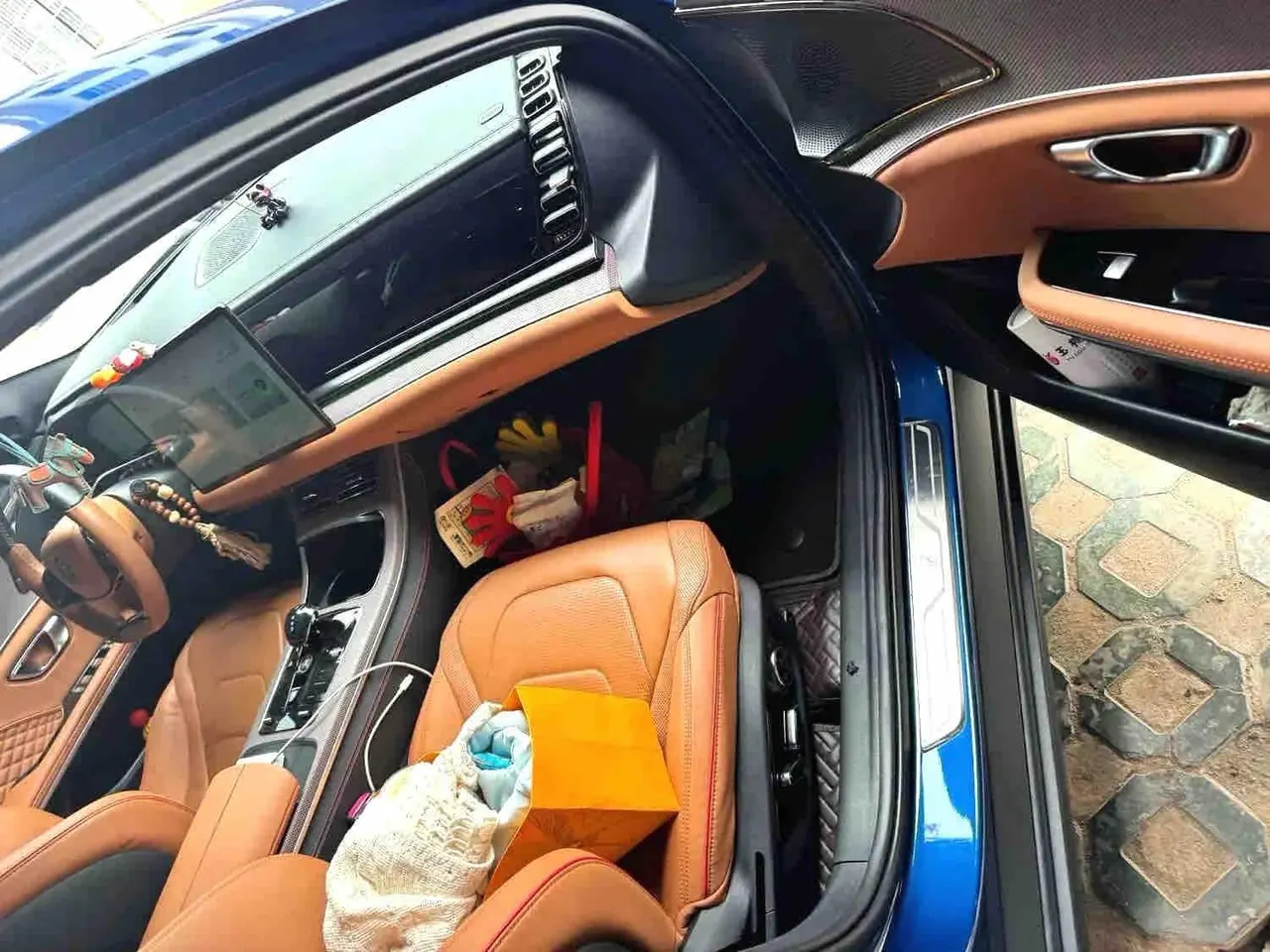 BYD 2022 Han Chuangshi version 610KM four-wheel drive exclusive automatic transmission 3