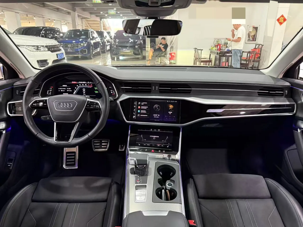 Audi A6 (Imported) 2024 A6 Avant 2.0TFSI 45TFSI Selected Dynamic Automatic Gear 3