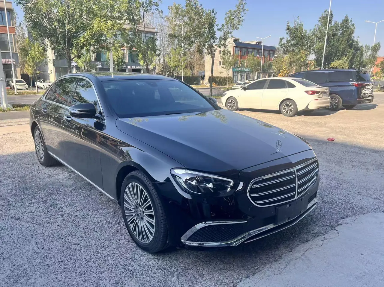 Mercedes Benz E Class 2022 E 300 L 2.0T Fashion (Change 2) Automatic Gear 3