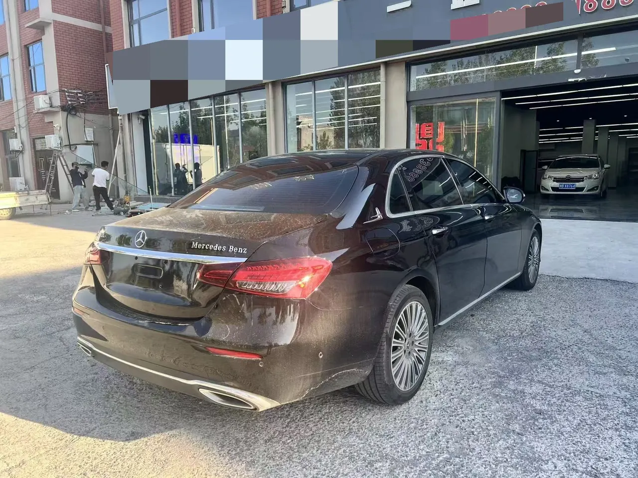 Mercedes Benz E Class 2022 E 300 L 2.0T Fashion (Change 2) Automatic Gear 9