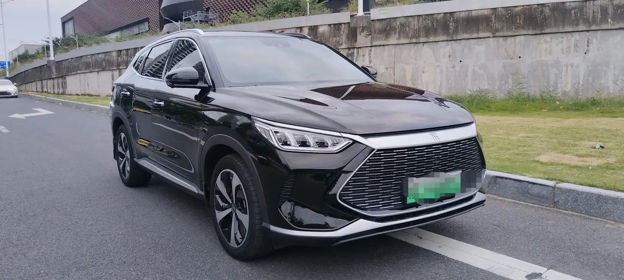 BYD Song PLUS New Energy 2022 Song PLUS DM-i 1.5 Stepless 110KM Flagship PLUS 5G Edition Automatic Gear 3