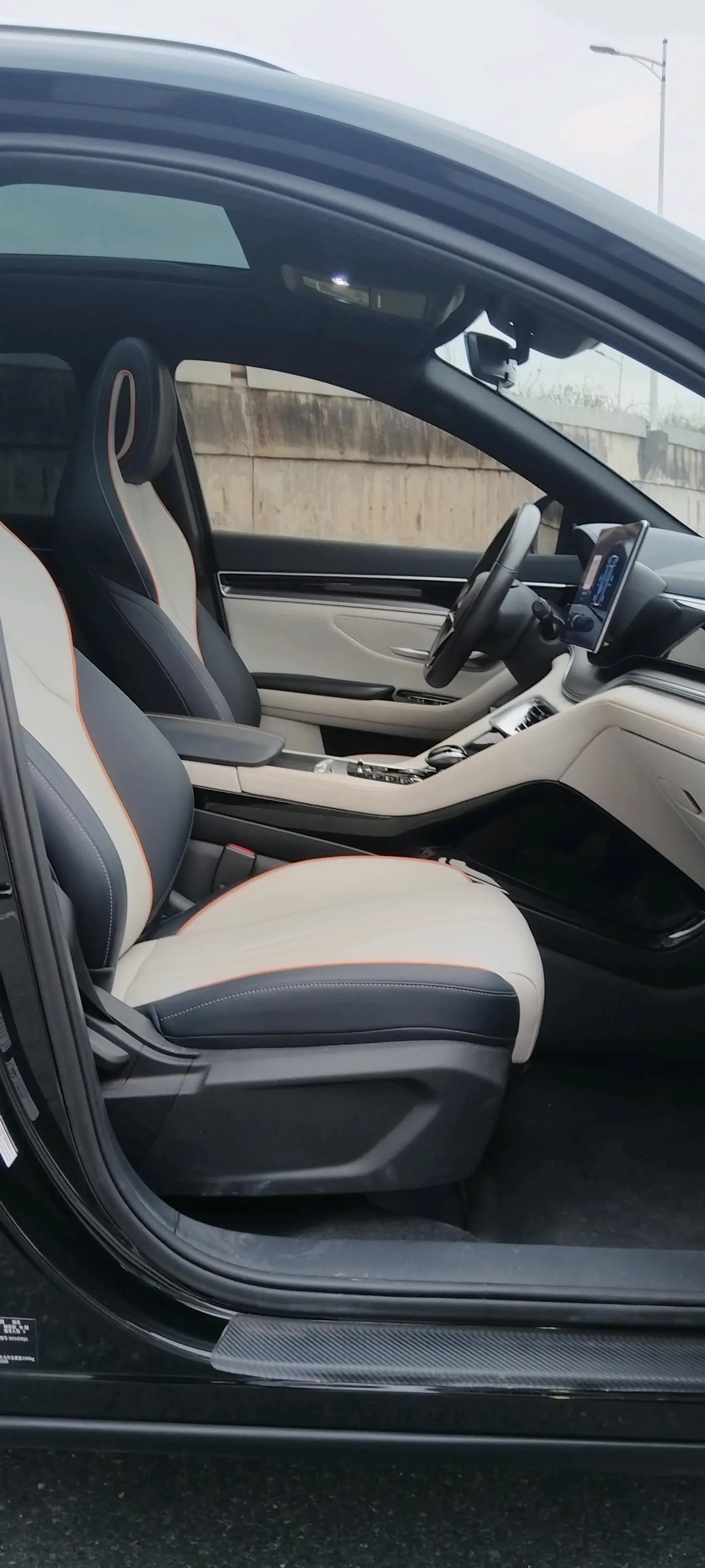 BYD Song PLUS New Energy 2022 Song PLUS DM-i 1.5 Stepless 110KM Flagship PLUS 5G Edition Automatic Gear 9