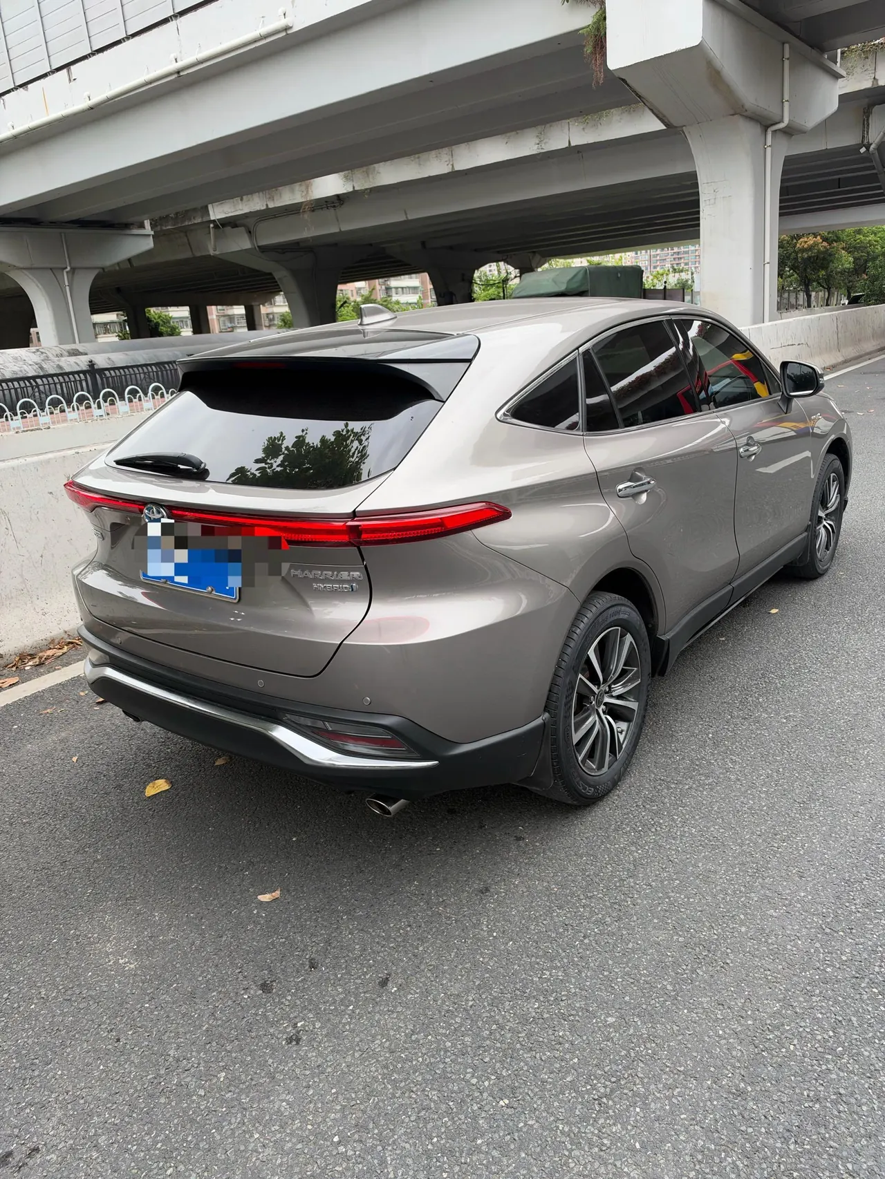 Toyota 2022 LingFang Shuangqing 2.5 Stepless Two-Drive Deluxe Automatic Gear 7