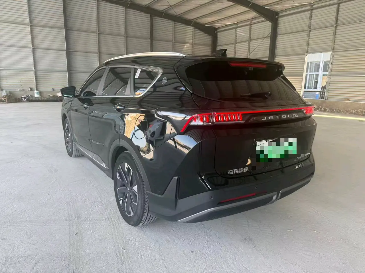 Jetour 2024 ShanHai L7 1.5T 120km ULTRA 7-seat automatic gear 4