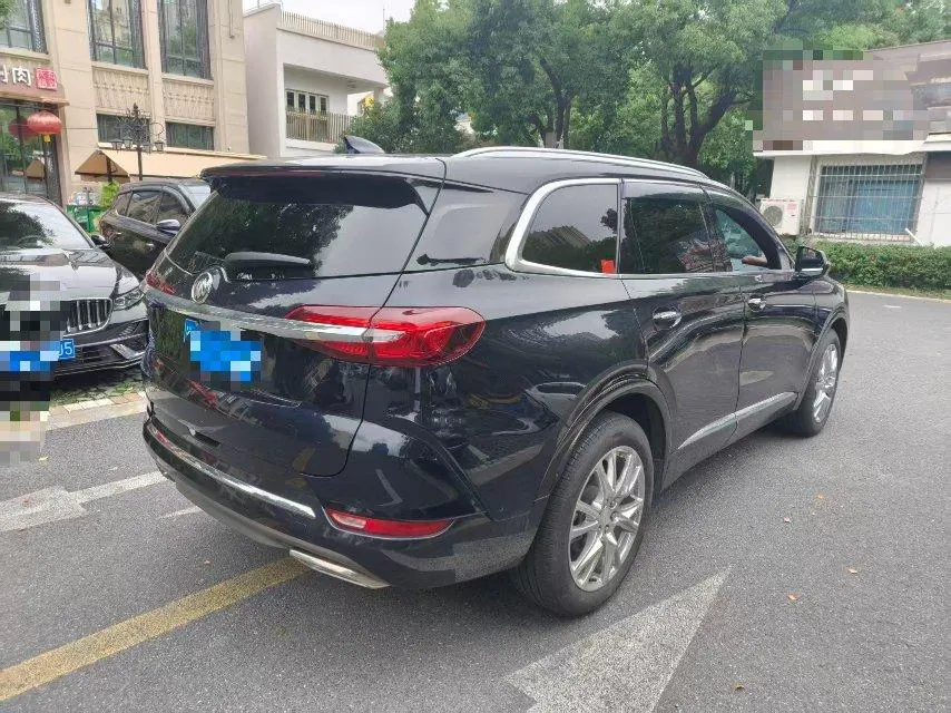 Buick 2022 Angke Flag 48V 2.0T 652T Four-wheel Drive Enjoy Flagship Automatic Gear 4