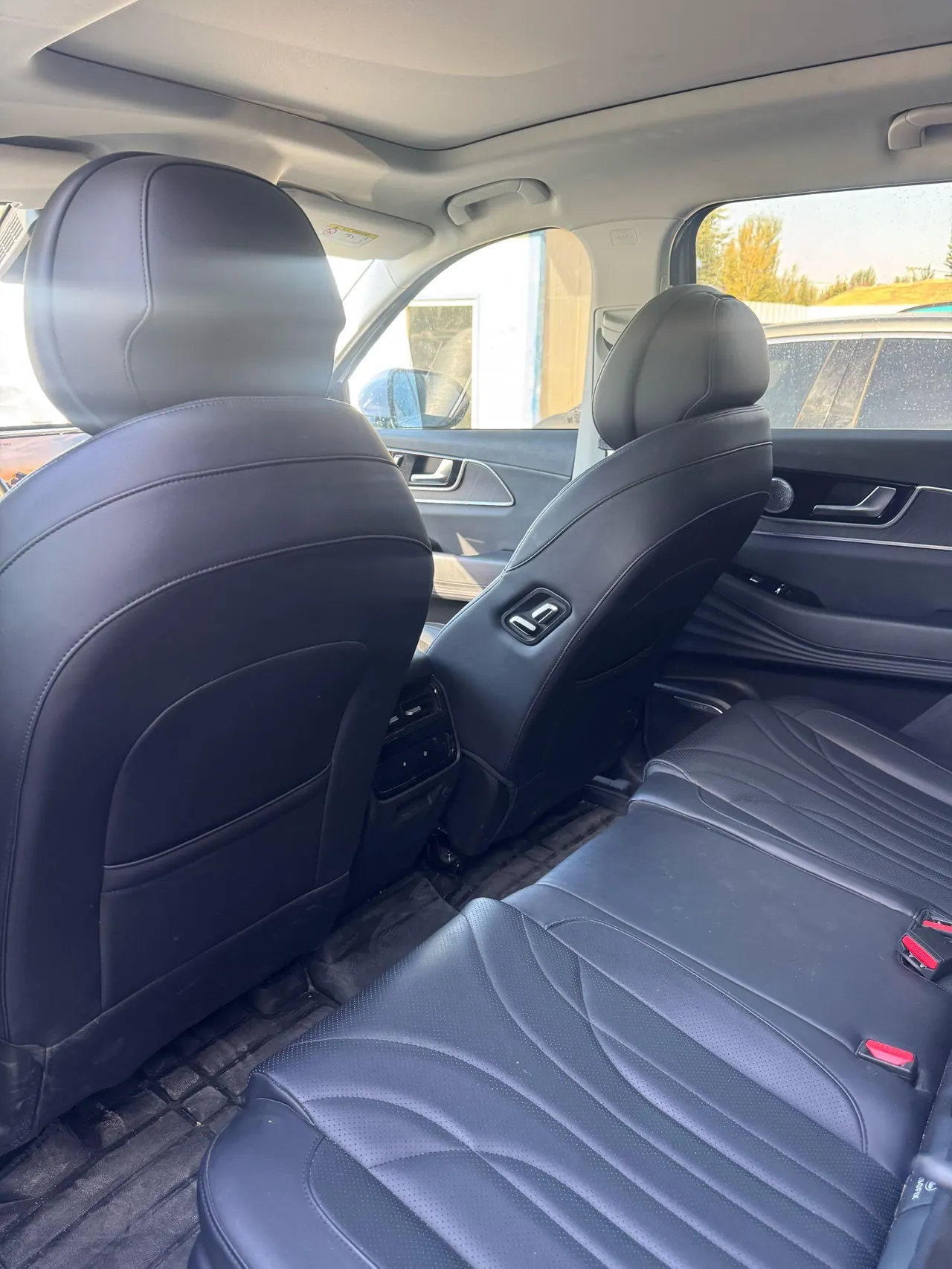 Chery 2024 Fengyun T9 C- DM 1.5T 120 Long Endurance Flagship 7-seat Automatic Gear 5