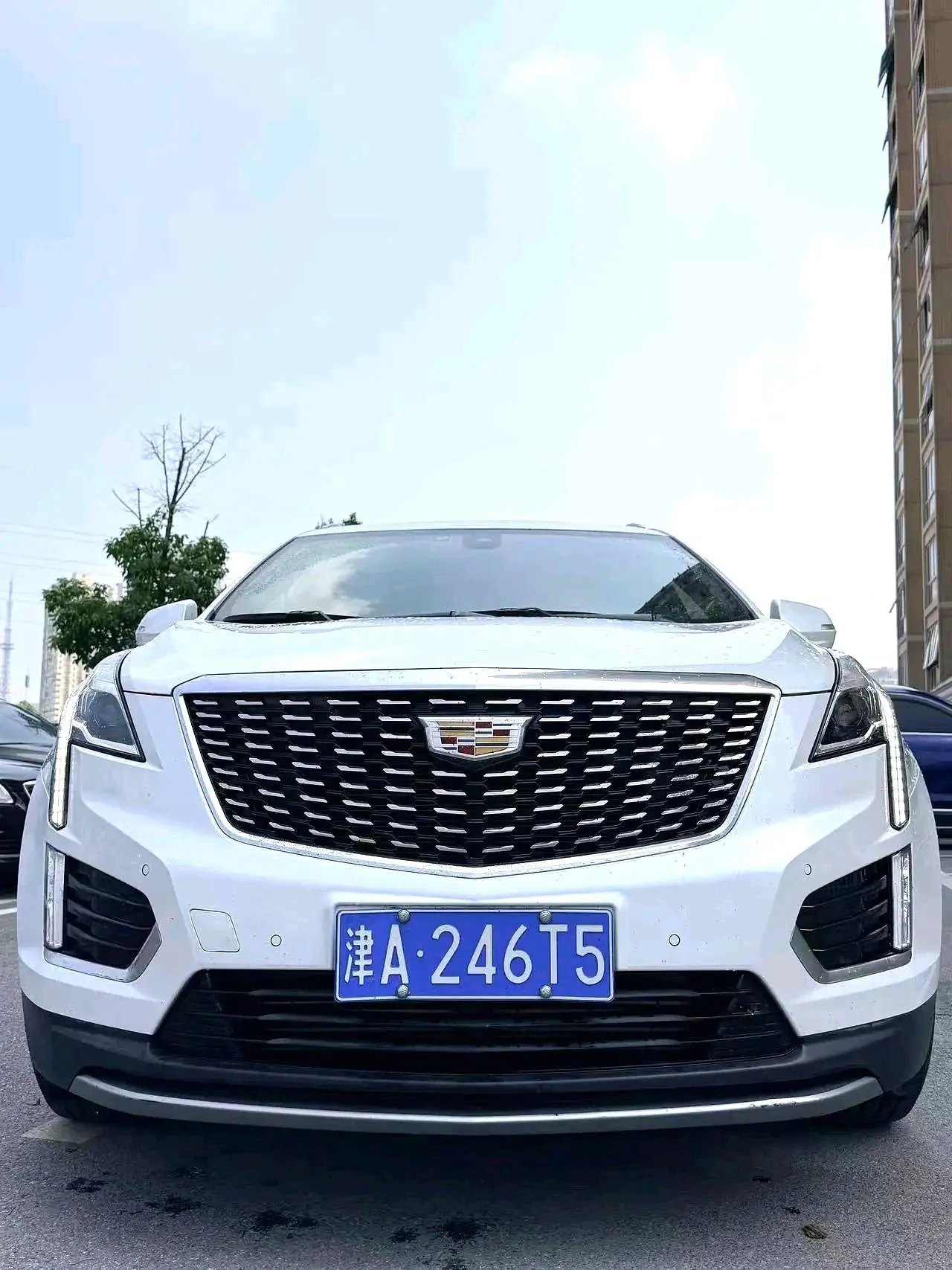 Cadillac 2022 XT5 48V 2.0T Two-Drive Luxury Automatic Gear 2