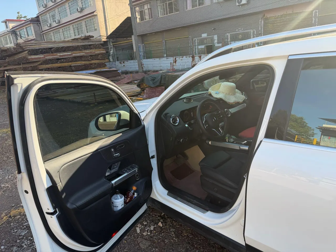 Mercedes Benz 2022 GLB 220 2.0T Fashion Automatic 7