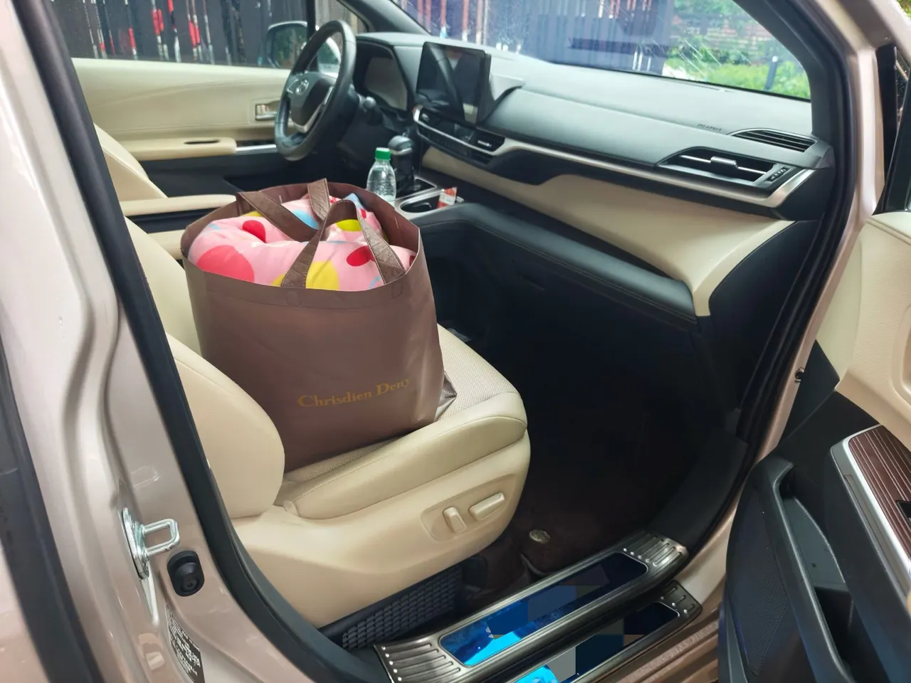 Toyota 2023 Sana 2.5 Stepless Extreme Edition Automatic Transmission 8