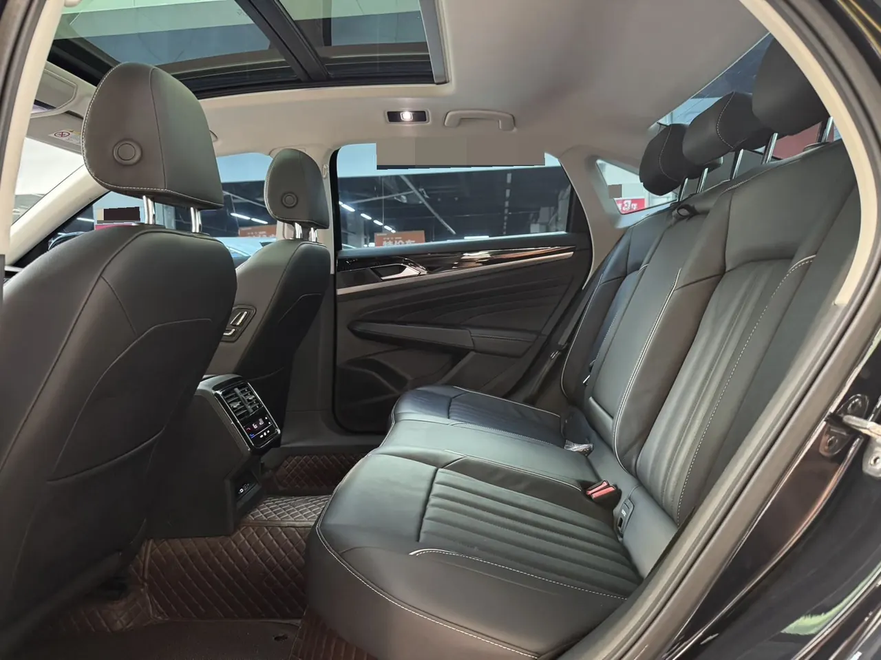 Volkswagen 2023 Passat 2.0TSI 330TSI Star Elite Edition (Modified) Automatic Gear 6