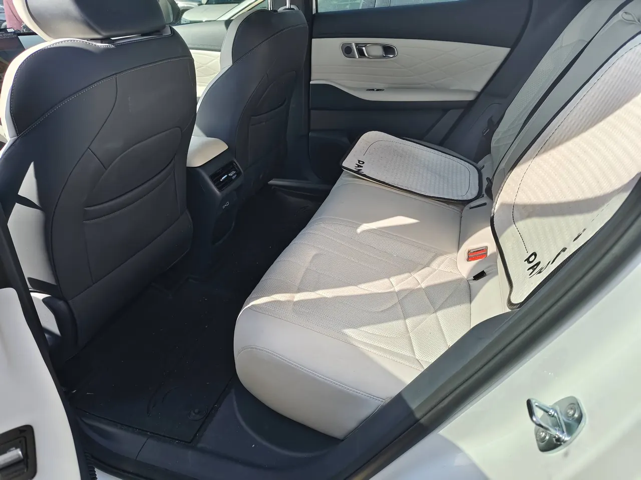 Geely Galaxy galaxy starship 7 EM-i 2025 starship 7 EM-i 1.5 120km sailing version automatic gear 6