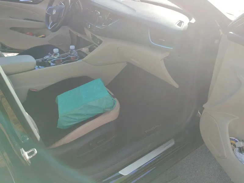 Buick 2020 Regal 1.5T 552T Elite Automatic Gear 3