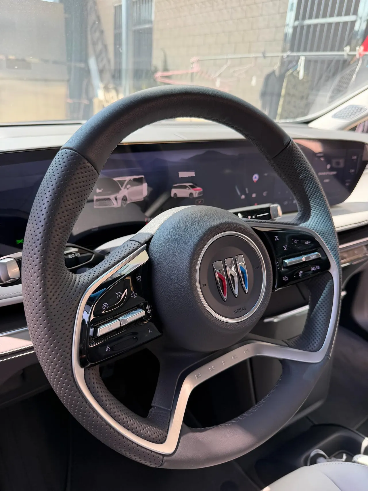 Buick 2025 GL8 ES Lu Zun 48V 2.0T Enjoy Heyue Edition Automatic Gear 4