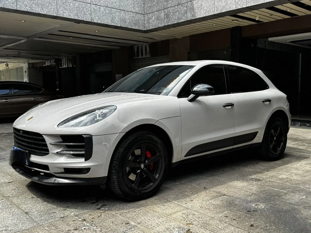 Open image lightbox: Porsche Macan (Imported) 2021 Macan 2.0T Automatic Gear