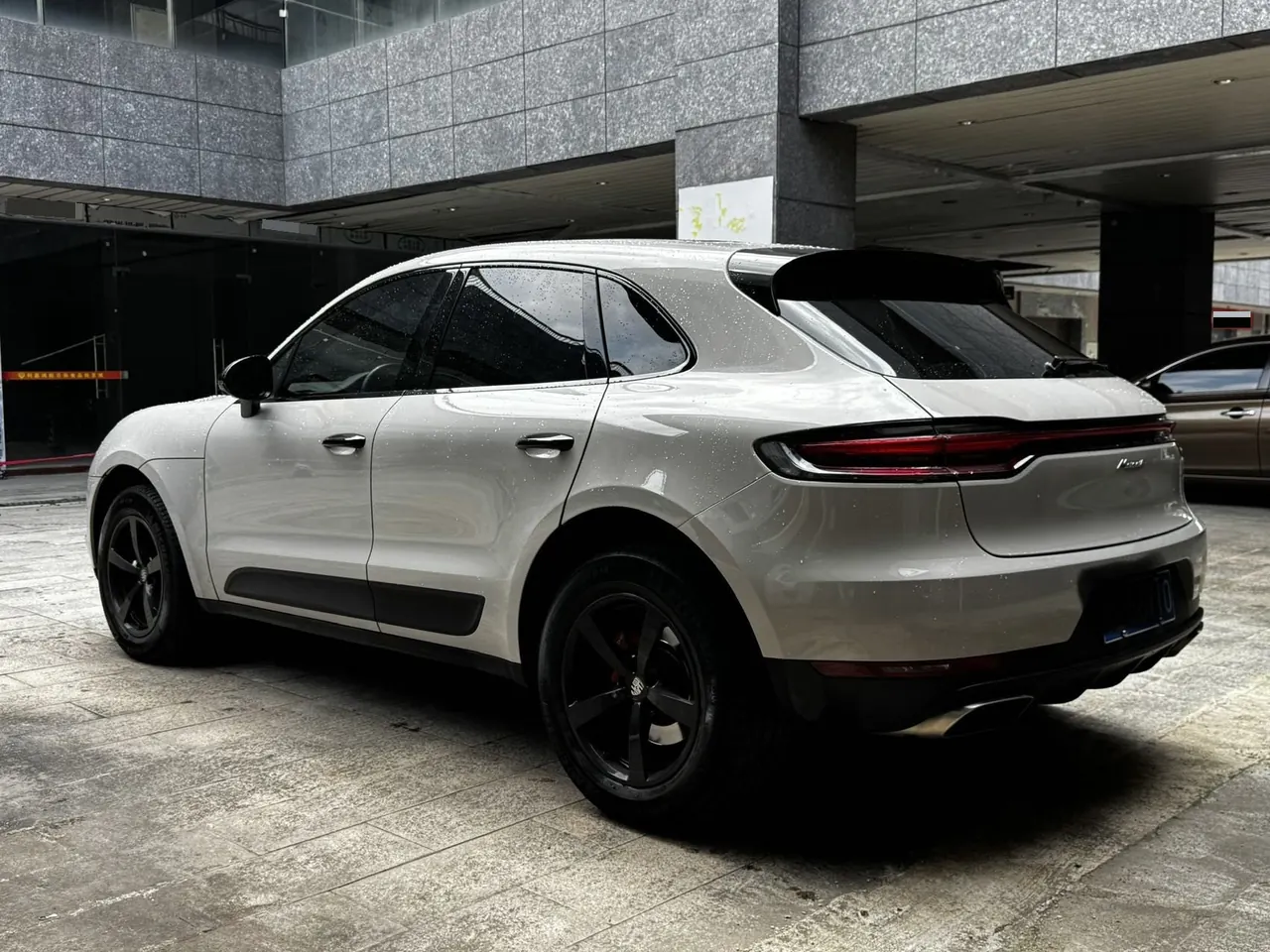 Porsche Macan (Imported) 2021 Macan 2.0T Automatic Gear 7
