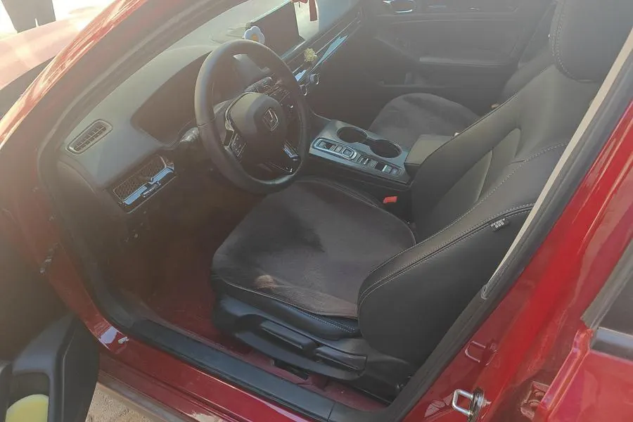 Honda 2023 Civic Hatchback e:HEV 2.0 Stepless Extremely Obsidian Automatic Gear 8