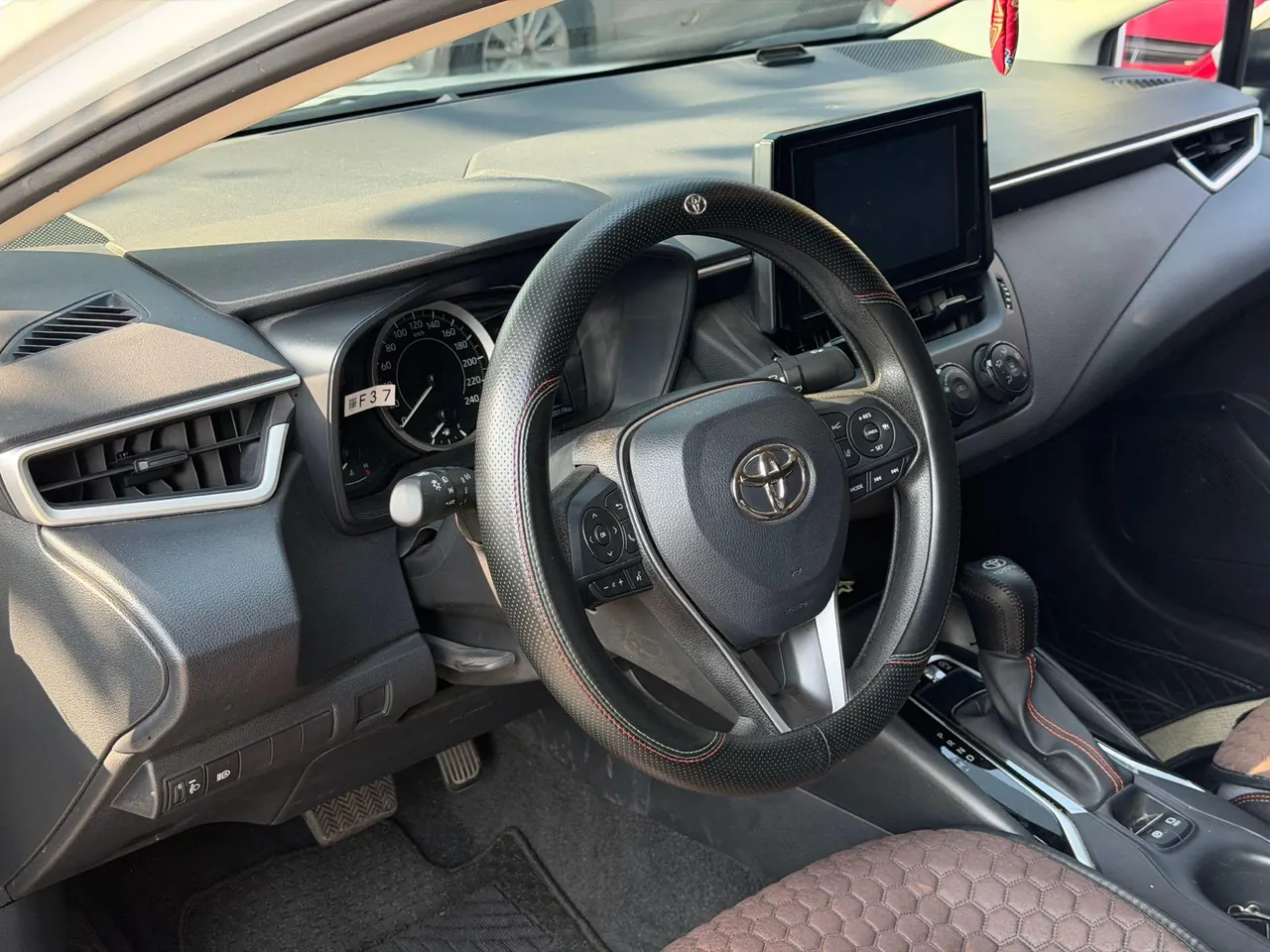 Toyota 2021 corolla 1.2T stepless elite PLUS version of automatic gear 3