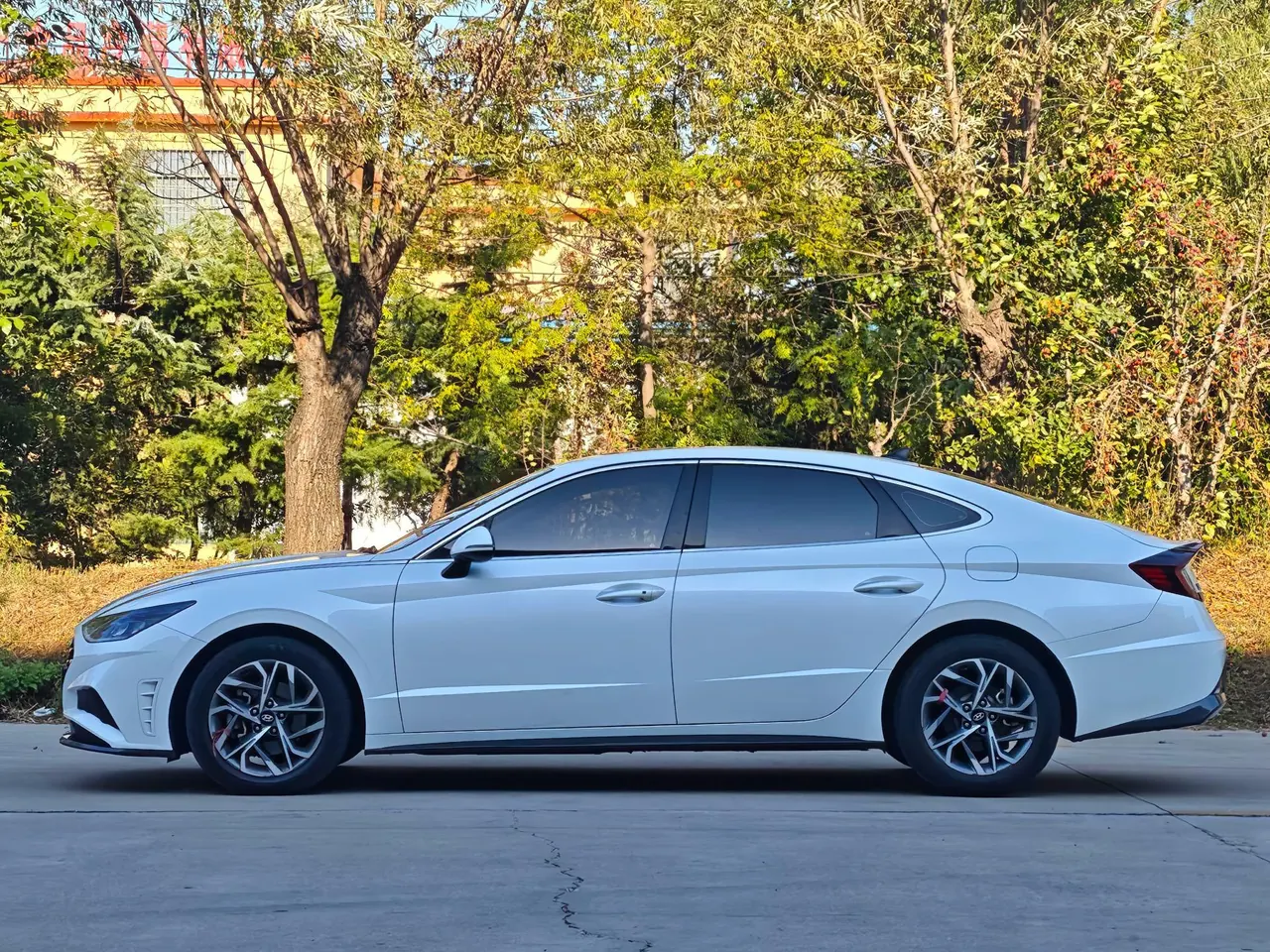 Hyundai 2020 10th Generation Sonata 1.5TGDi 270TGDi GL Leading Edition Automatic Gear 3