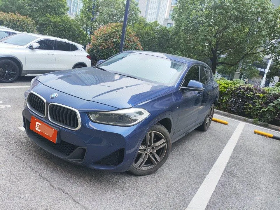 Open image lightbox: BMW 2020 X2 sDrive25i 2.0T Leading M Sports Suit Automatic Gear