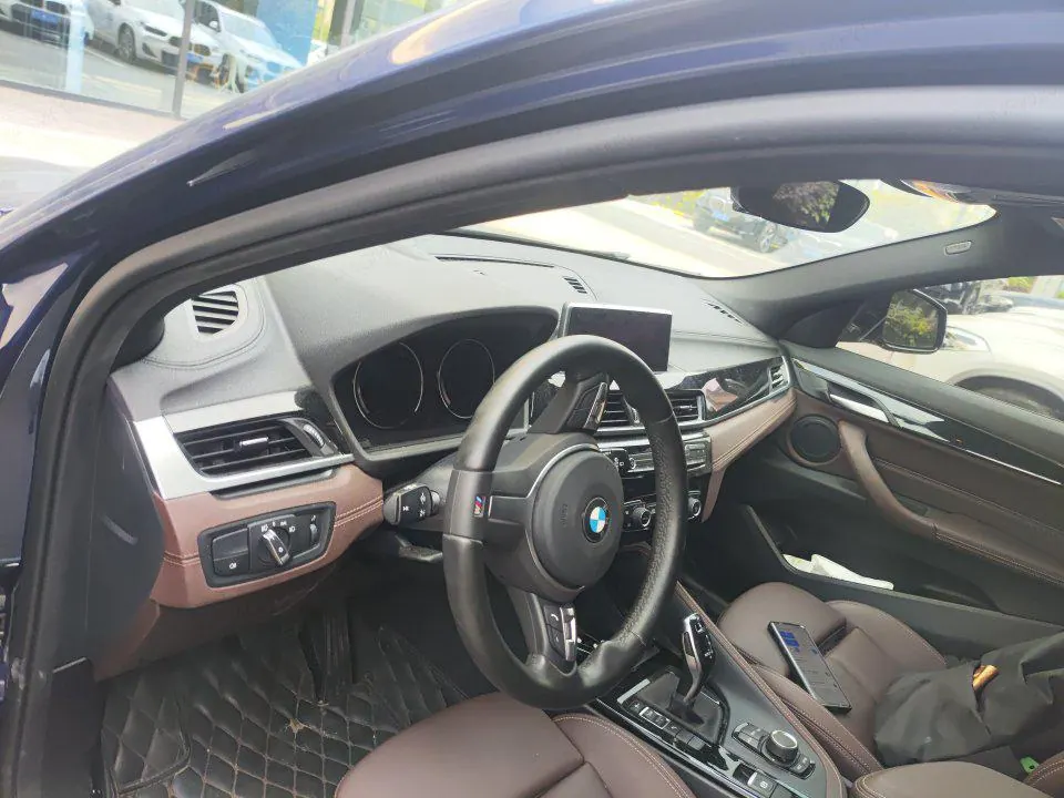 BMW 2020 X2 sDrive25i 2.0T Leading M Sports Suit Automatic Gear 2