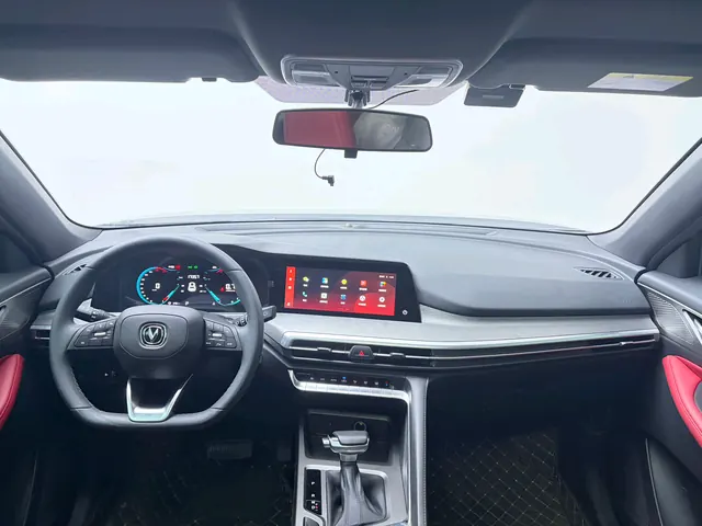 ChangAn 2021 CS35 PLUS 1.4T Blue Whale NE Luxury Automatic Gear 3