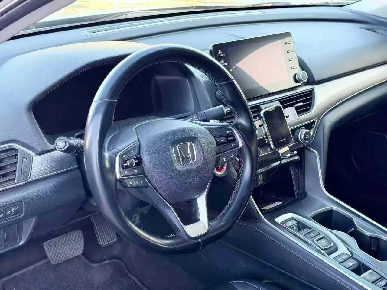 Honda 2021 10th Generation Accord 1.5T Stepless 260TURBO Luxury Star Limited Edition Automatic Gear 5