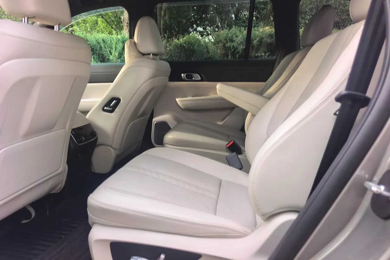 Li 2020 ONE 1.2T extended range 6-seat automatic gear 5