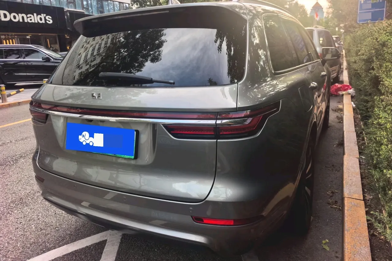 Li 2020 ONE 1.2T extended range 6-seat automatic gear 6