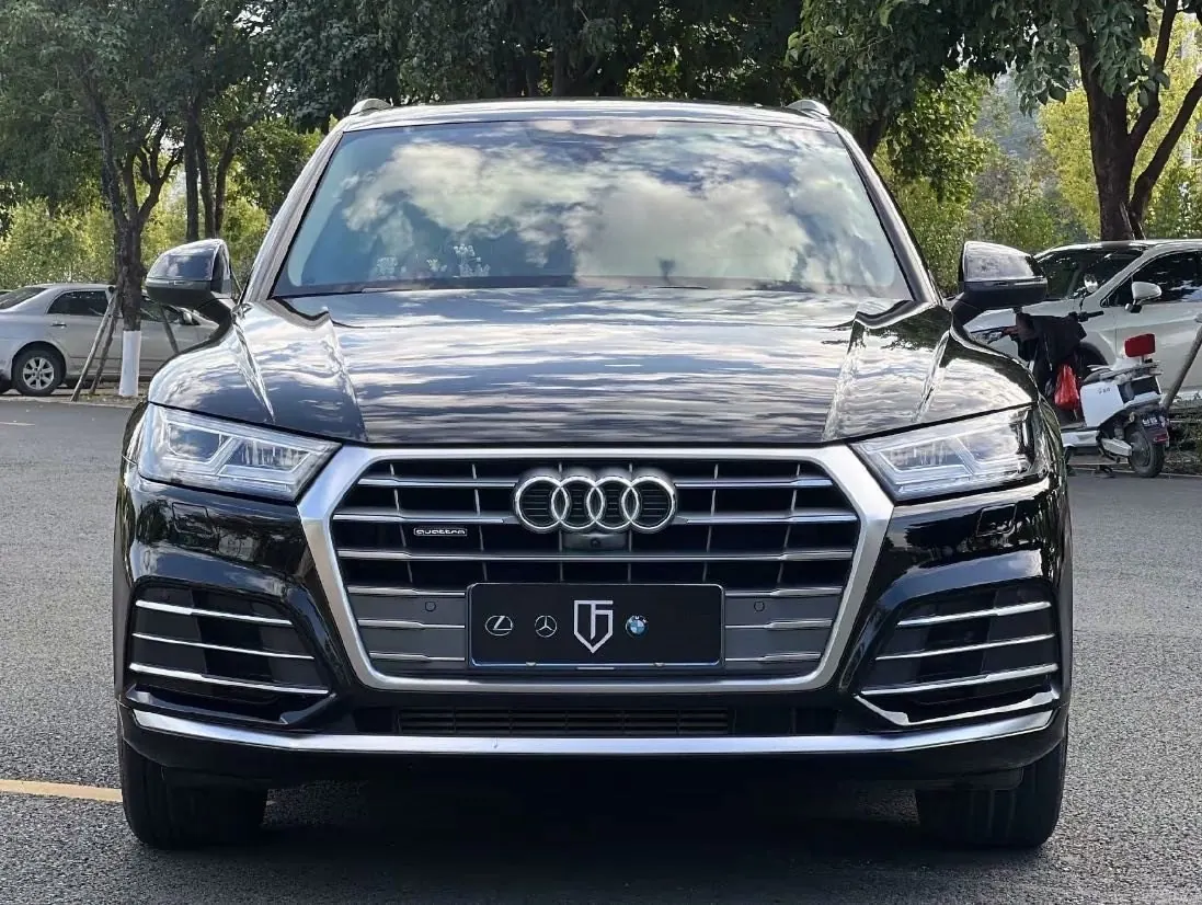 Audi 2020 Q5L 2.0TFSI 40TFSI Rongxiang Fashion Automatic 2