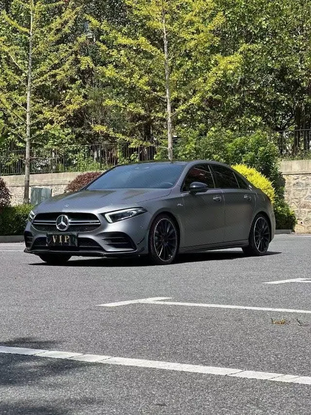 打开图片灯箱:Mercedes Benz Class A AMG (Imported) 2020 A 35 L AMG 4MATIC 2.0T Automatic Gear
