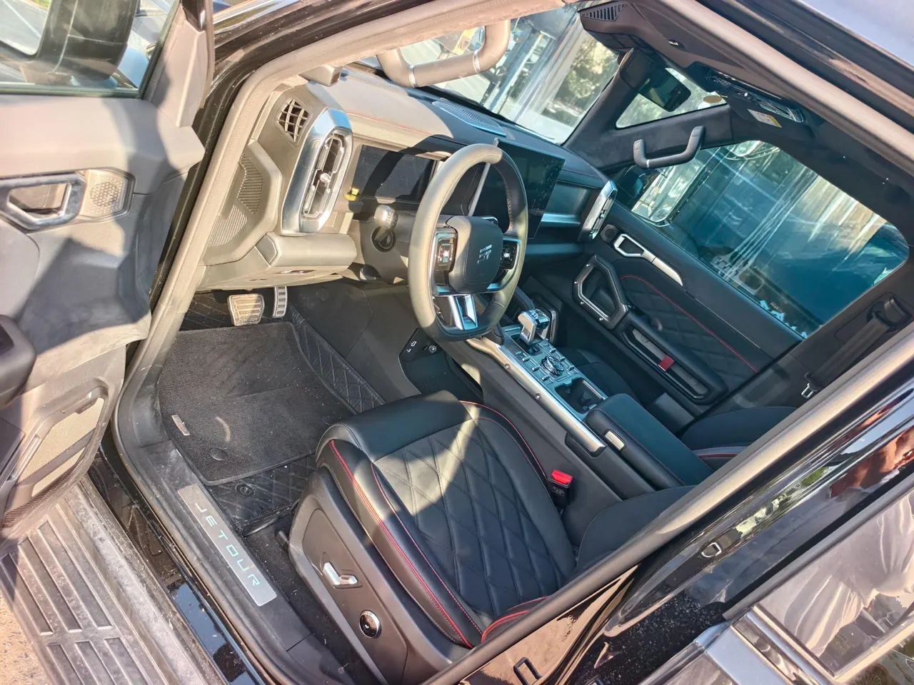 Jetour 2025 ShanHai T2 C- DM 1.5T 206KM 4-wheel drive wilderness version automatic gear 2