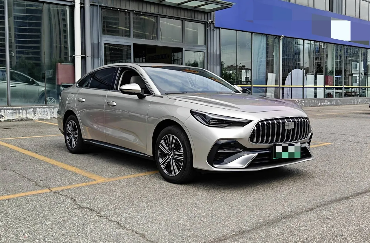 Geely Galaxy 2025 xingyao 6 EM-i 1.5 125km exploration version automatic gear - View 1
