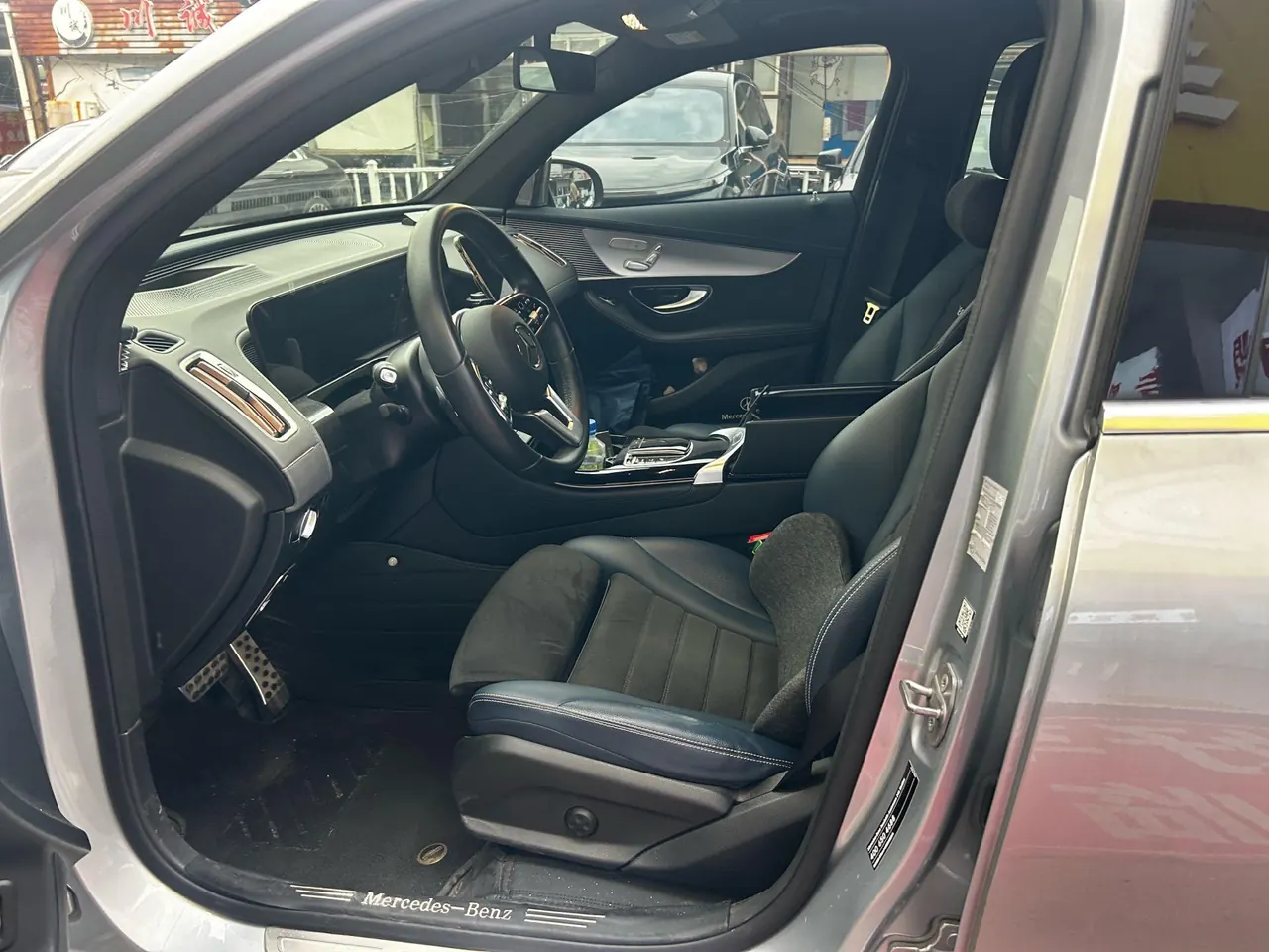 Mercedes Benz 2020 EQC 400 4MATIC EQC 400 4MATIC Genesis 1886 Limited Edition Automatic Gear 3