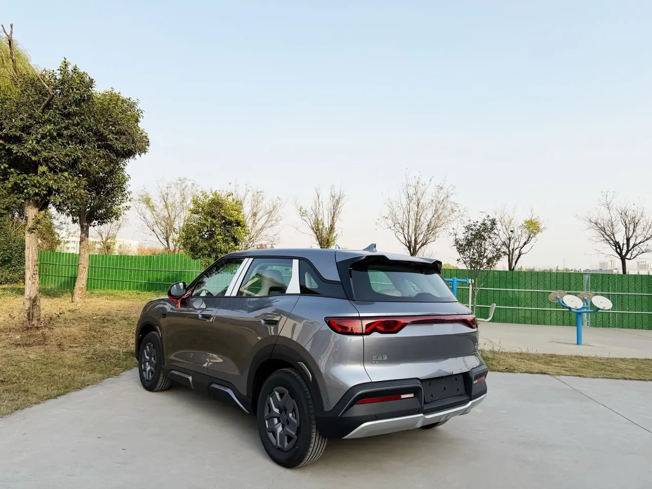 BYD 2025 Yuan UP Smart Driving 401KM Vital Automatic Gear 6