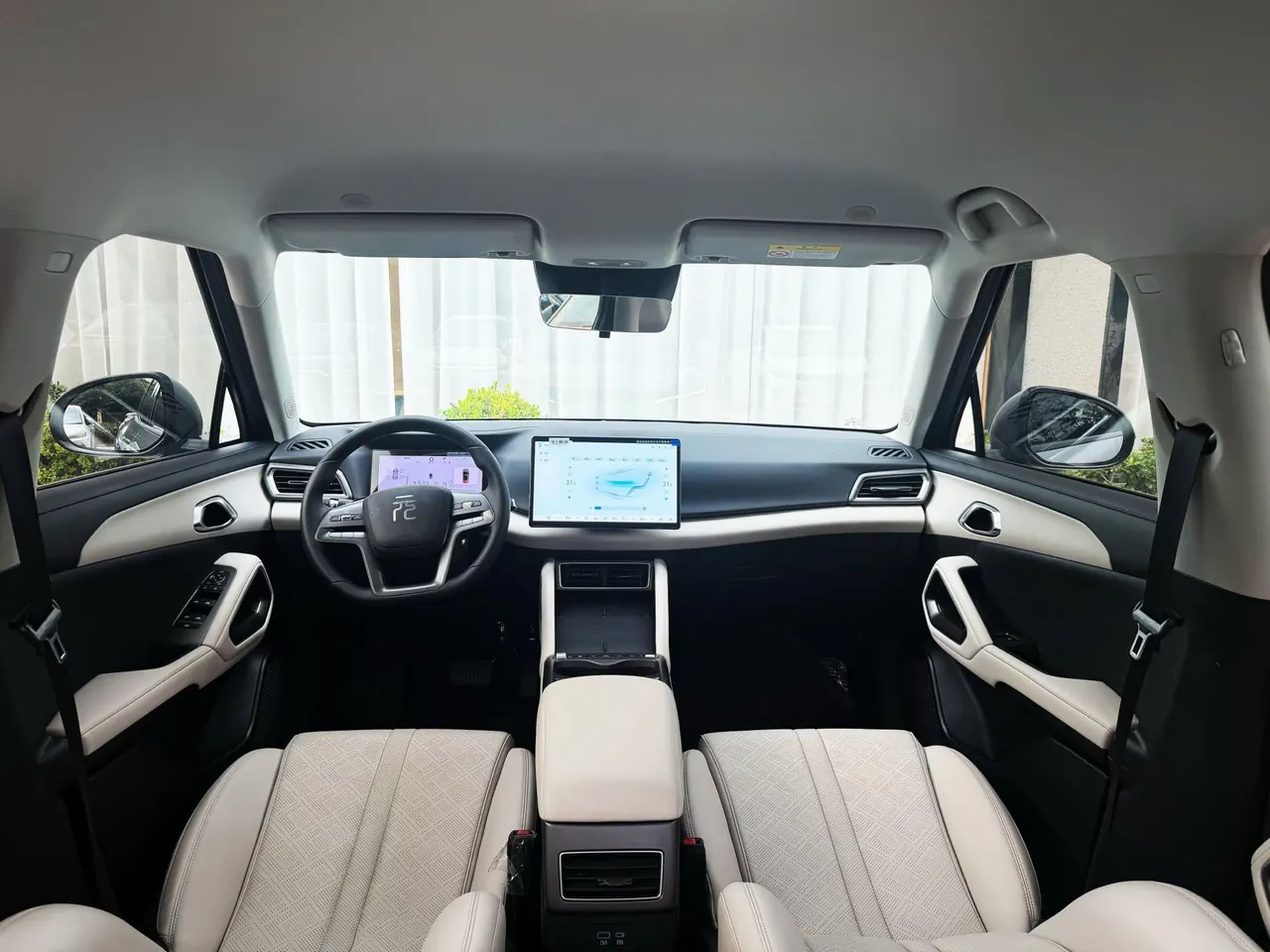 BYD 2025 Yuan UP Smart Driving 401KM Vital Automatic Gear 8